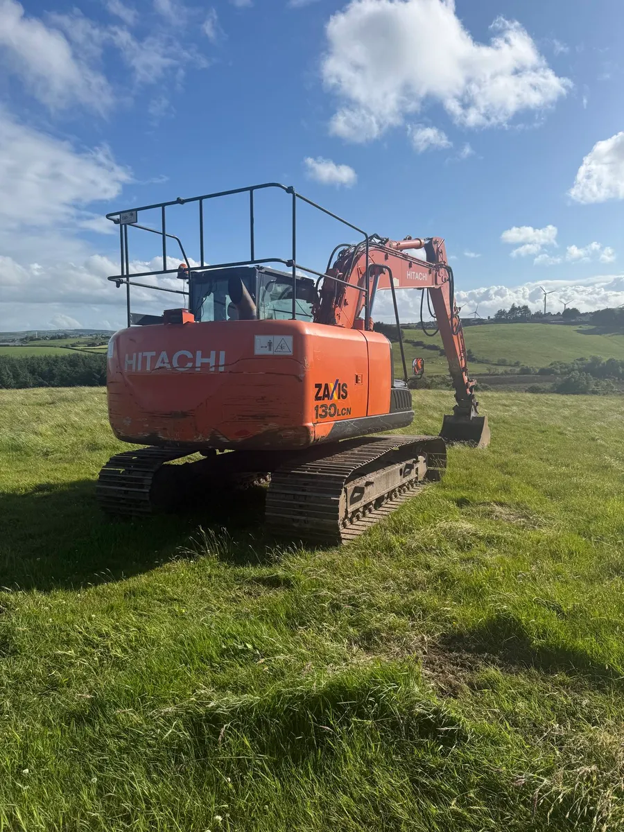 Hitachi 130lcn - Image 2