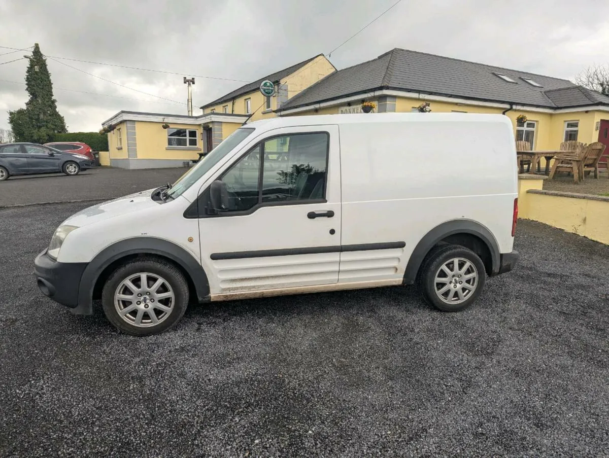 Transit connect van - Image 2