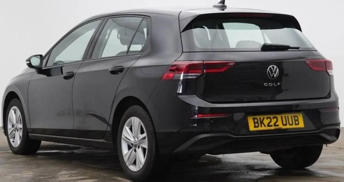 Volkswagen Golf 1.5 TSI Life Hatchback 5dr Petrol - Image 2