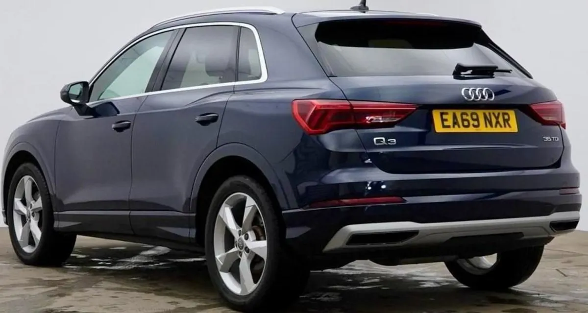 Audi Q3 2.0 TDI 35 Sport SUV 5dr Diesel S Tronic - Image 2