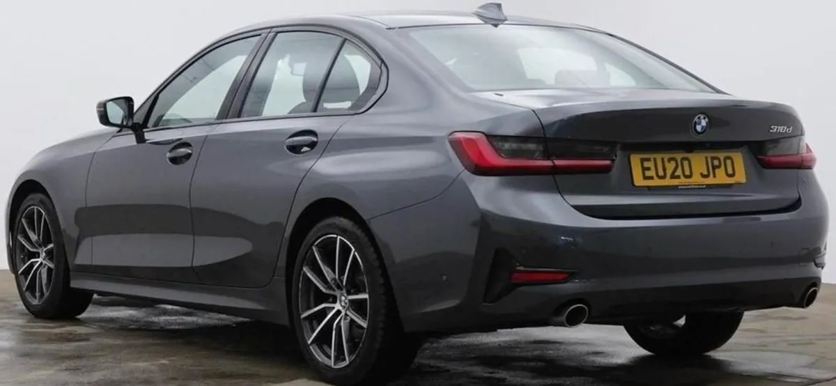 BMW 3 Series 2.0 318d Sport Saloon 4dr Diesel Man - Image 2