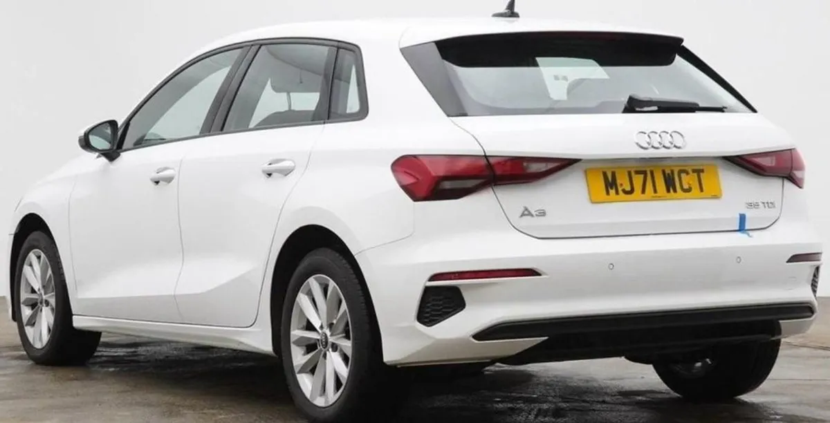 Audi A3 2.0 TDI 35 Technik Sportback 5dr Diesel S - Image 2