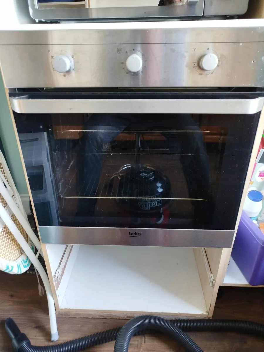 Appliances Fridge Freezer, Hob, Oven, Microwave - Image 1