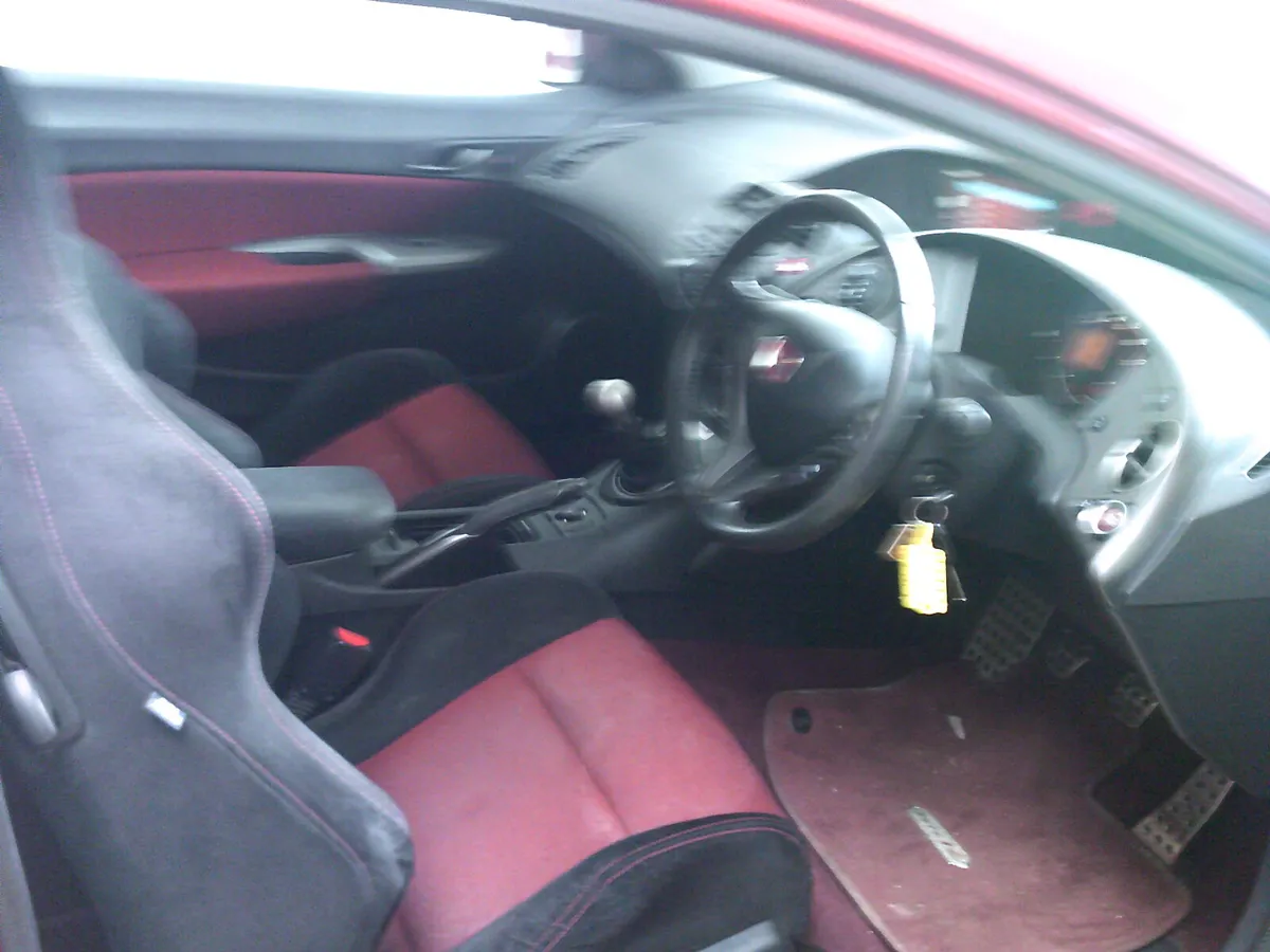 2007   HONDA  CIVIC  TYPE R - Image 4