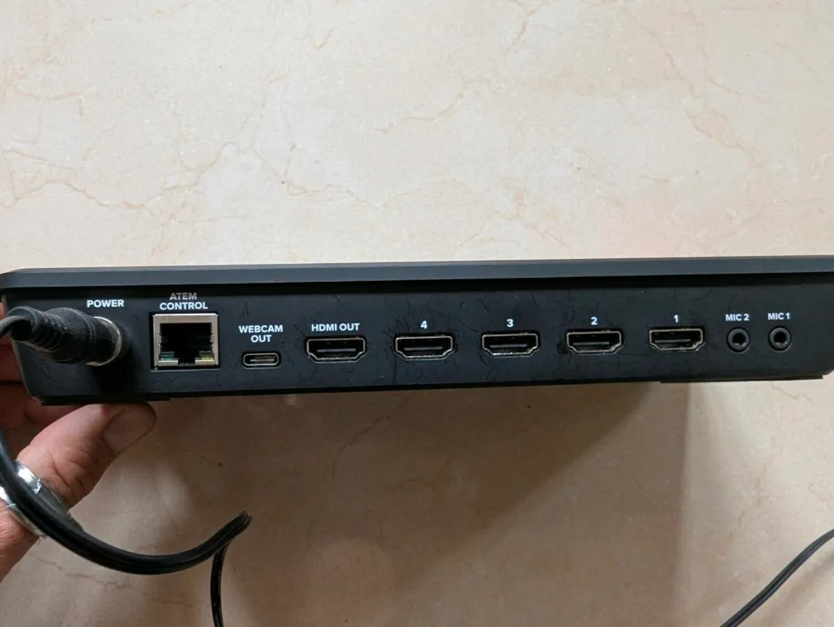 Blackmagic ATEM Mini video switcher - Image 2