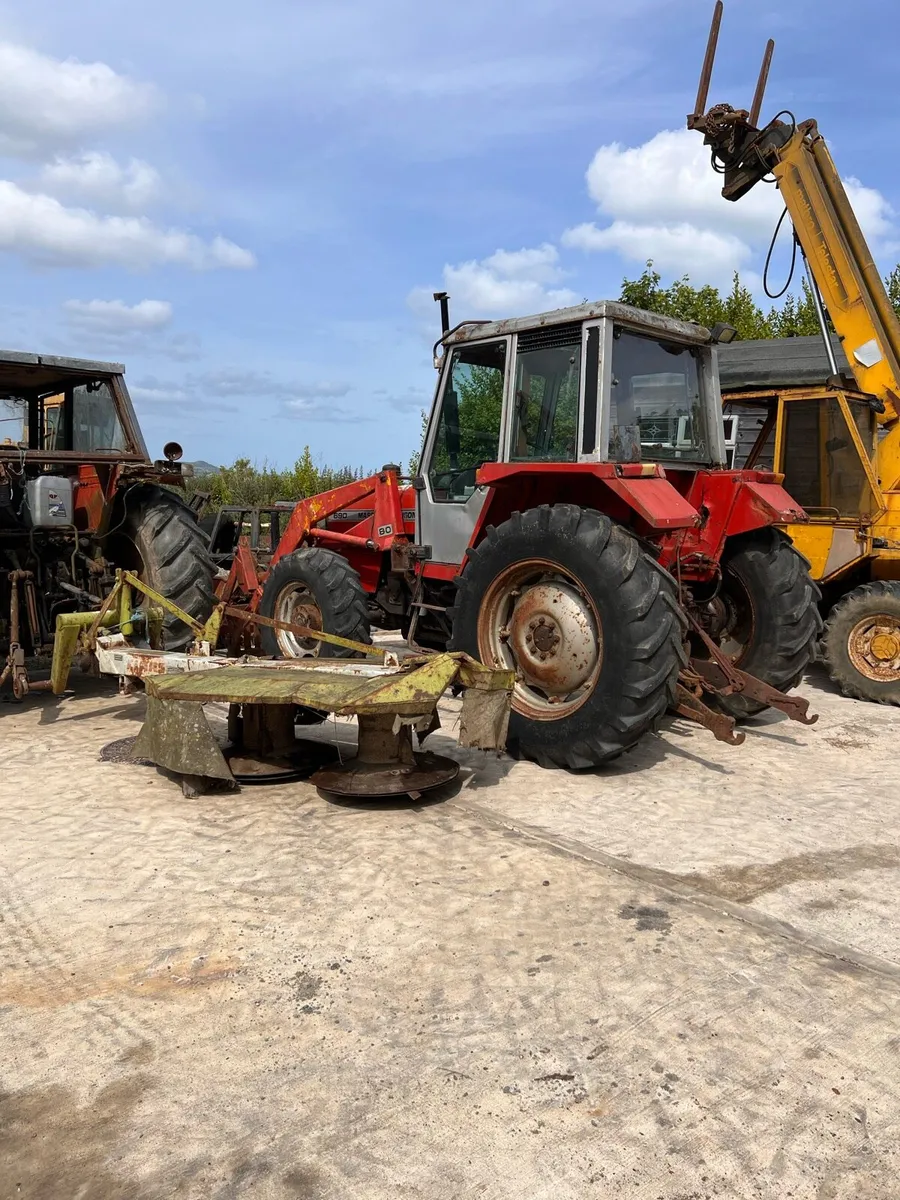 Massey Ferguson 690 - Image 3