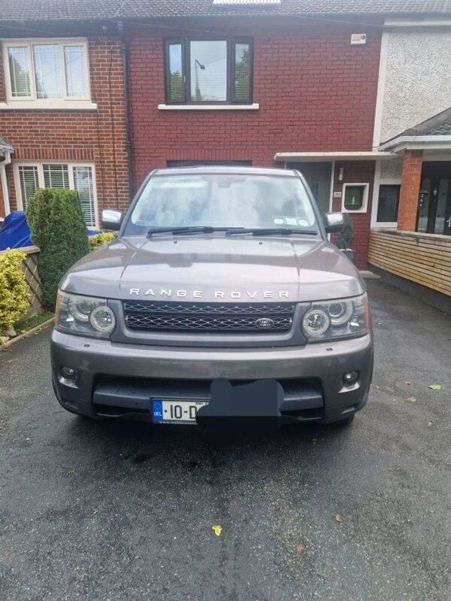 2010 Land Rover Range Rover Sport - Image 1