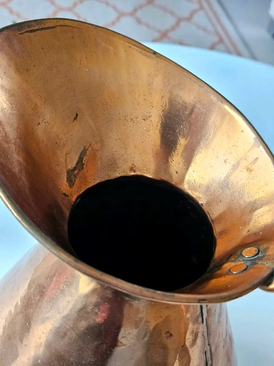 Large copper jug - Image 2