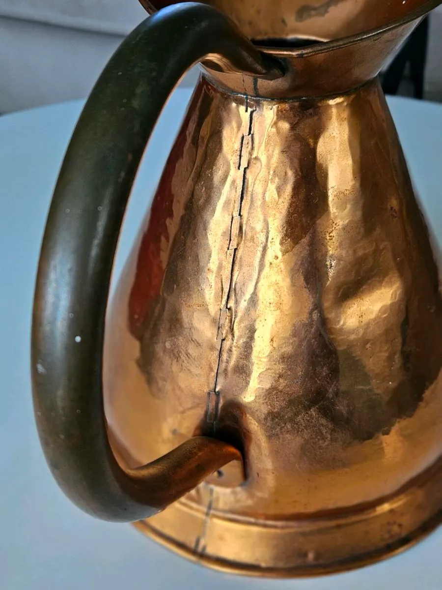 Large copper jug - Image 4