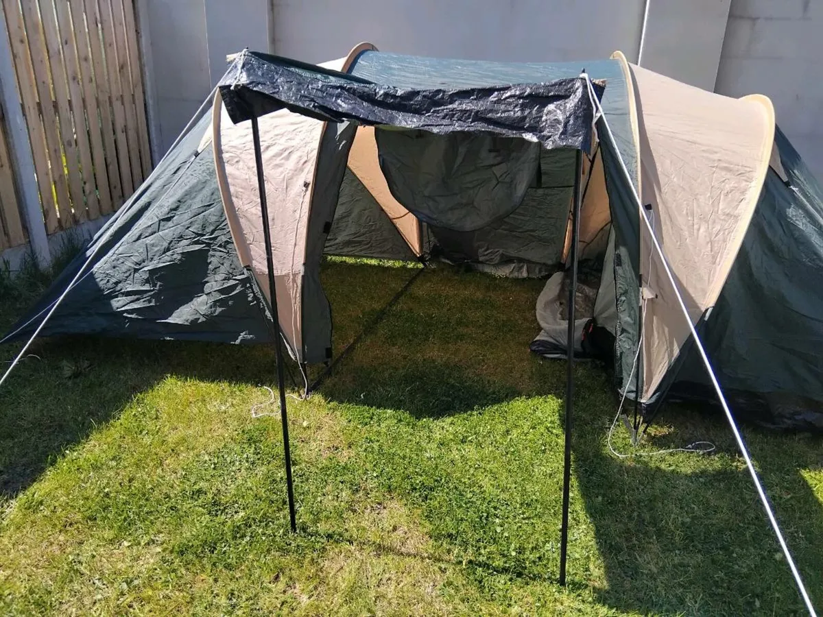 Camping gear - Image 1