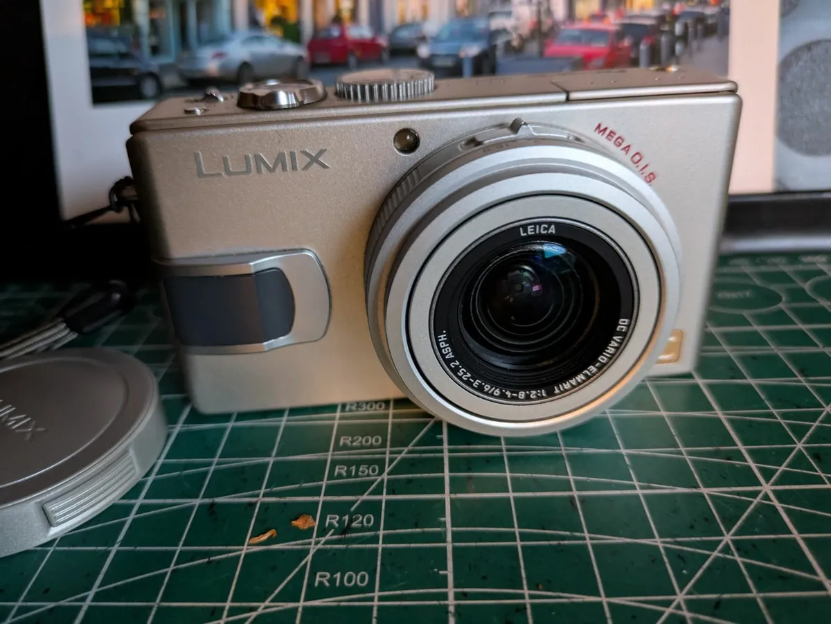 Panasonic Lumix LX 1 Leica Vario-Elmarit, RAW, CCD - Image 1