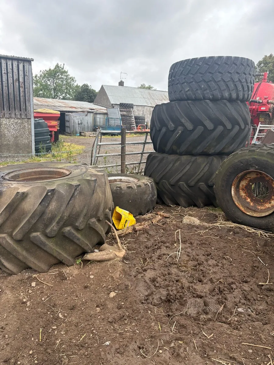 Flotation wheels