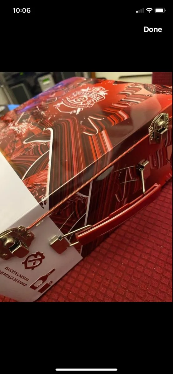 Limited Edition Large Chivas Regal Metal Box - Image 3