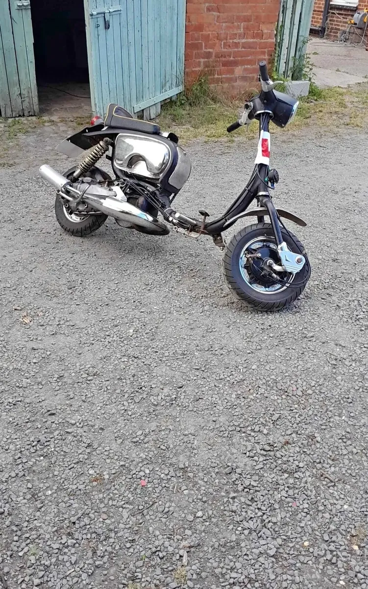Lambretta LI125 - Image 2