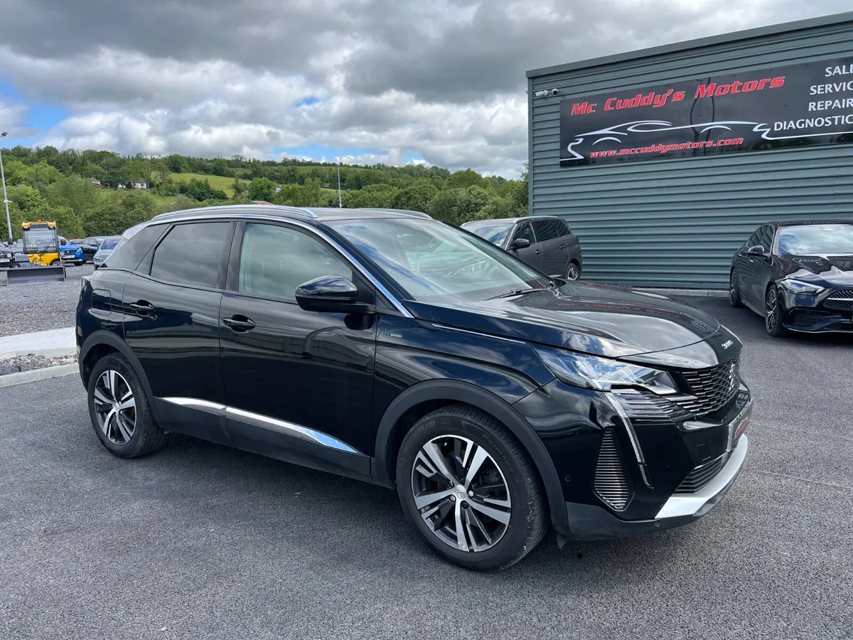2022 Peugeot 3008 Allure Premium 1.6 PHEV - Image 1