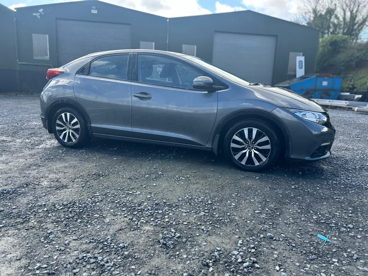 2015 Honda Civic 1.6 diesel - Image 4