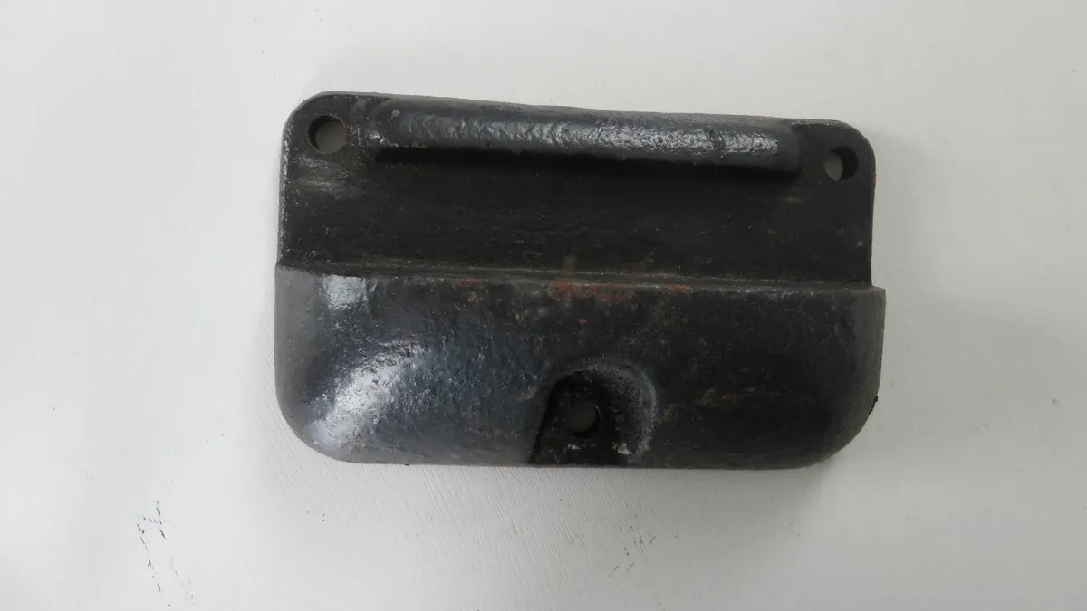 Cast Iron Driveway Gates Stopper - Image 2