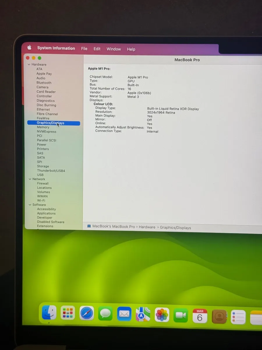 MacBook Pro 14" M1 Pro 2022 32GB/1TBSSD/66c - Image 2