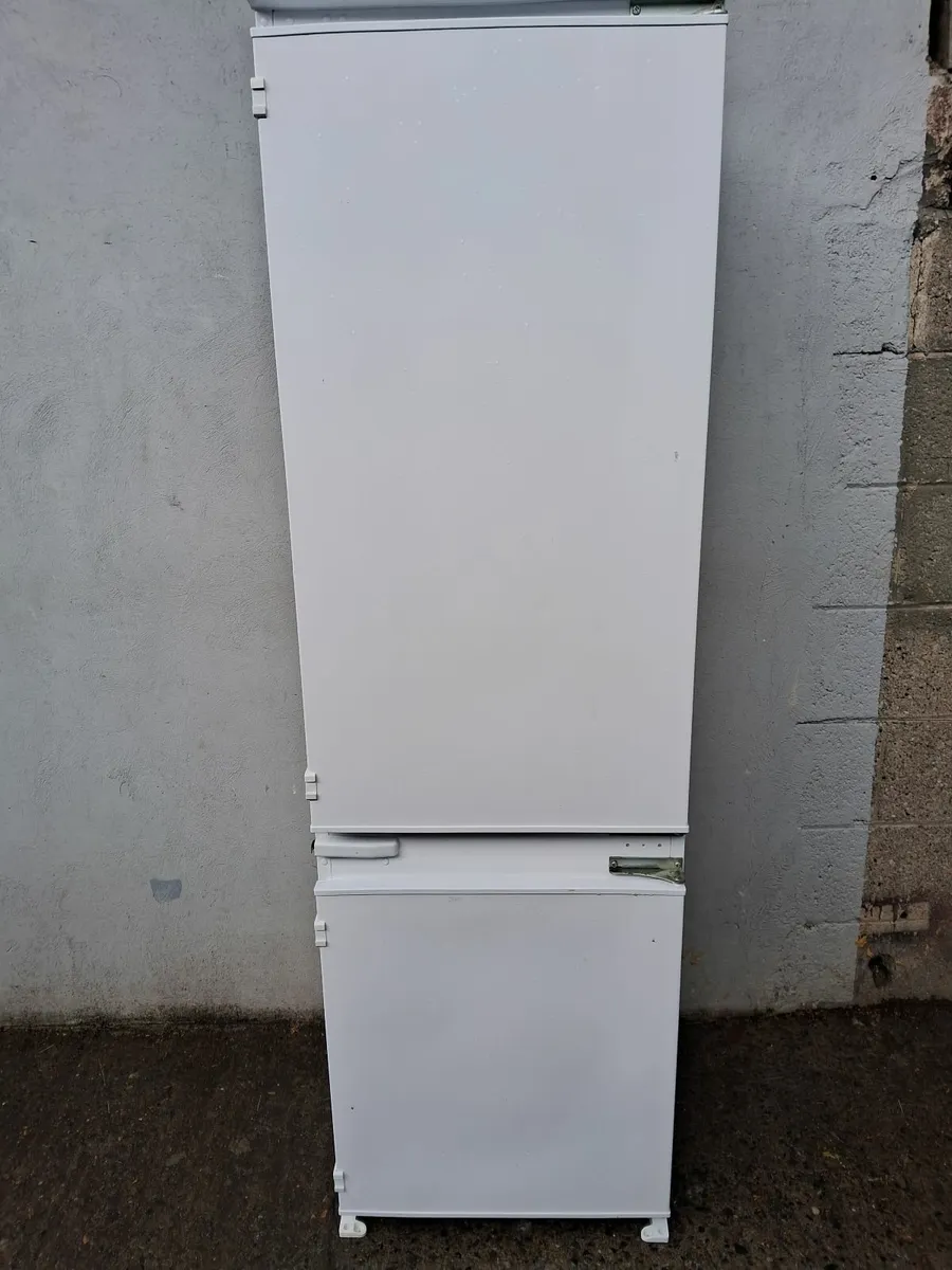 INTEGRETED FRIDGE AND FREEZER - Image 3