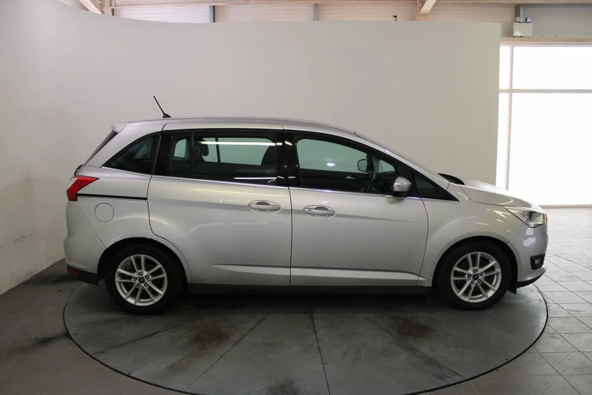 Ford Grand C-Max 1.5 Tdci 95ps Zetec 7 Seats - Image 2