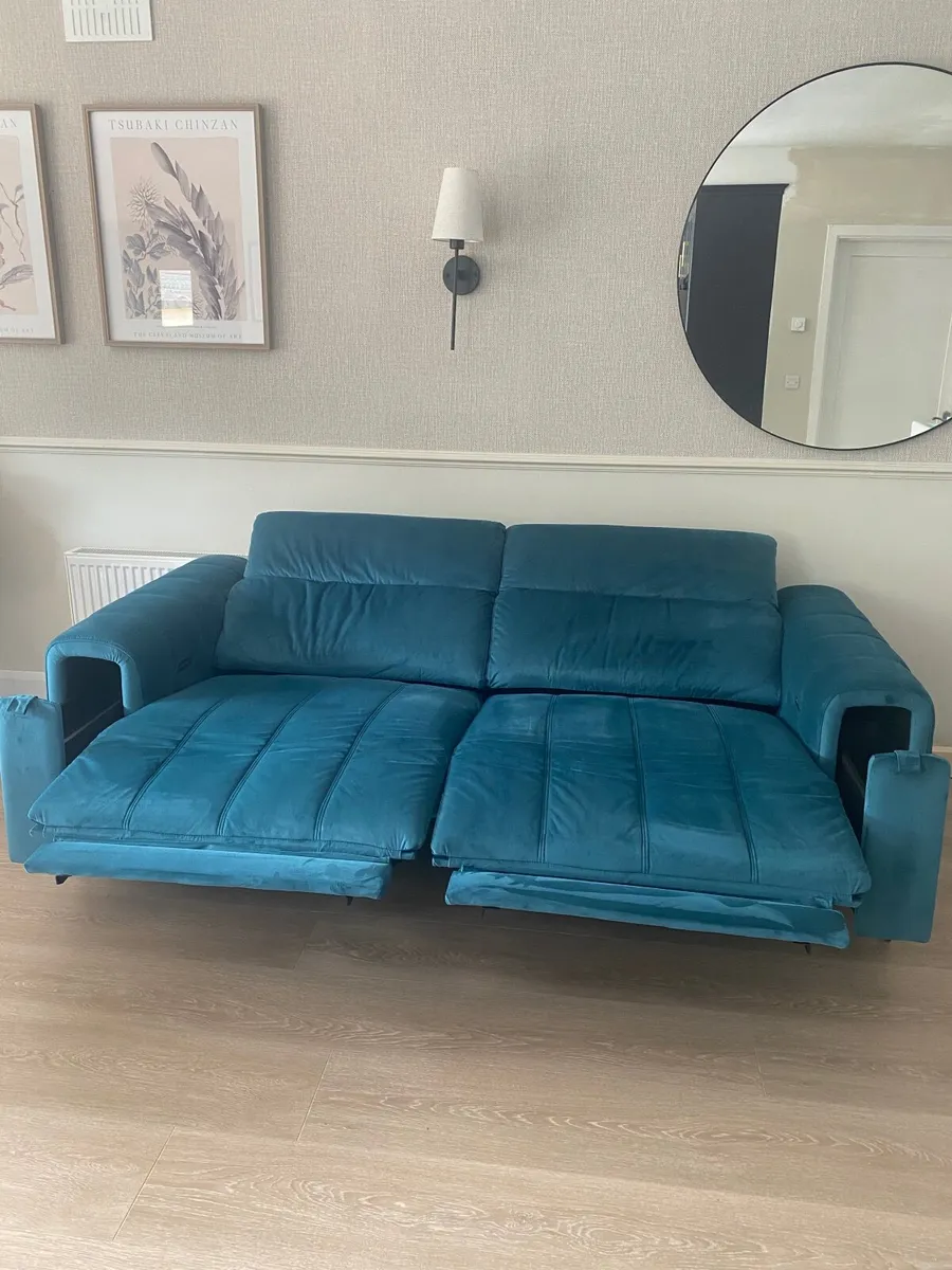 Sofa - Image 4