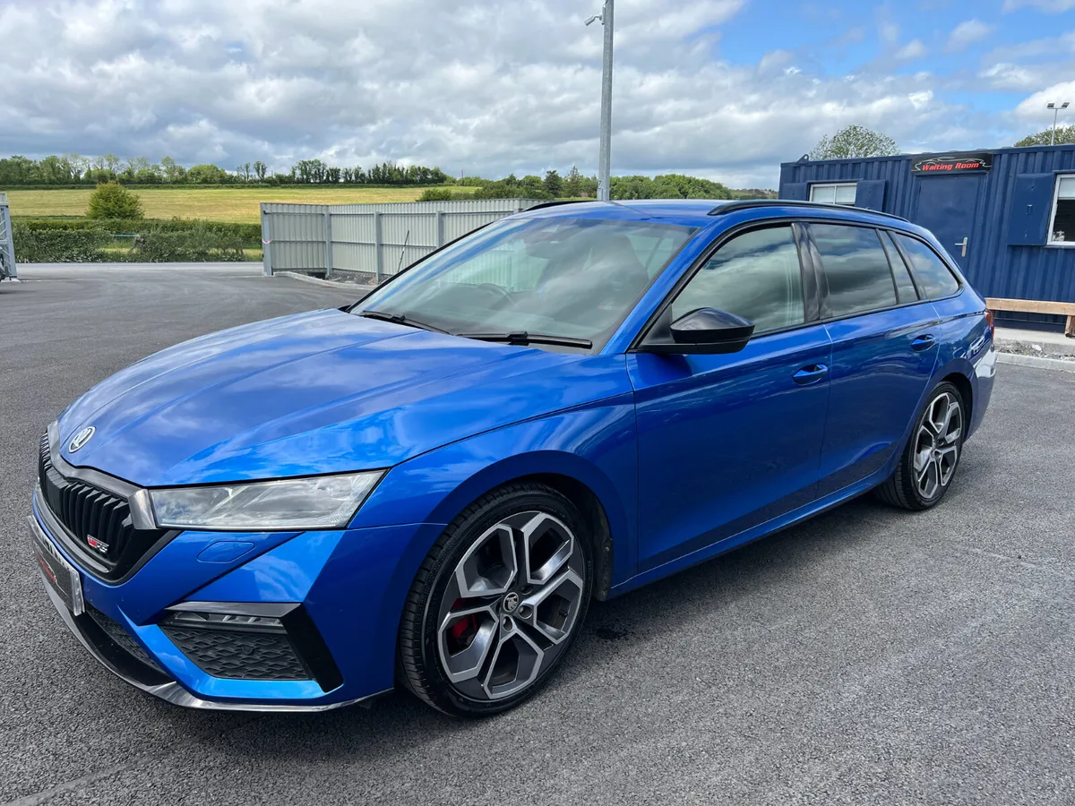 2021 (212) Skoda Octavia VRS 2.0 TDI - Estate Auto - Image 4