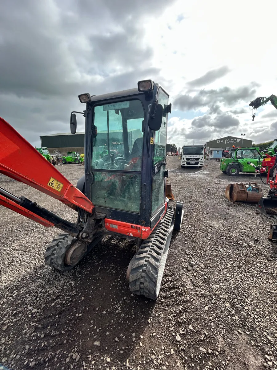 2018 Kubota U27-4 Digger - Image 2