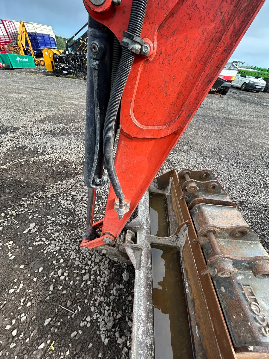 2018 Kubota U27-4 Digger - Image 4