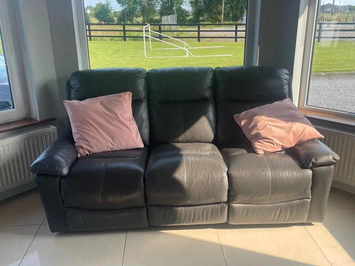 3 Seater Couch - Image 1