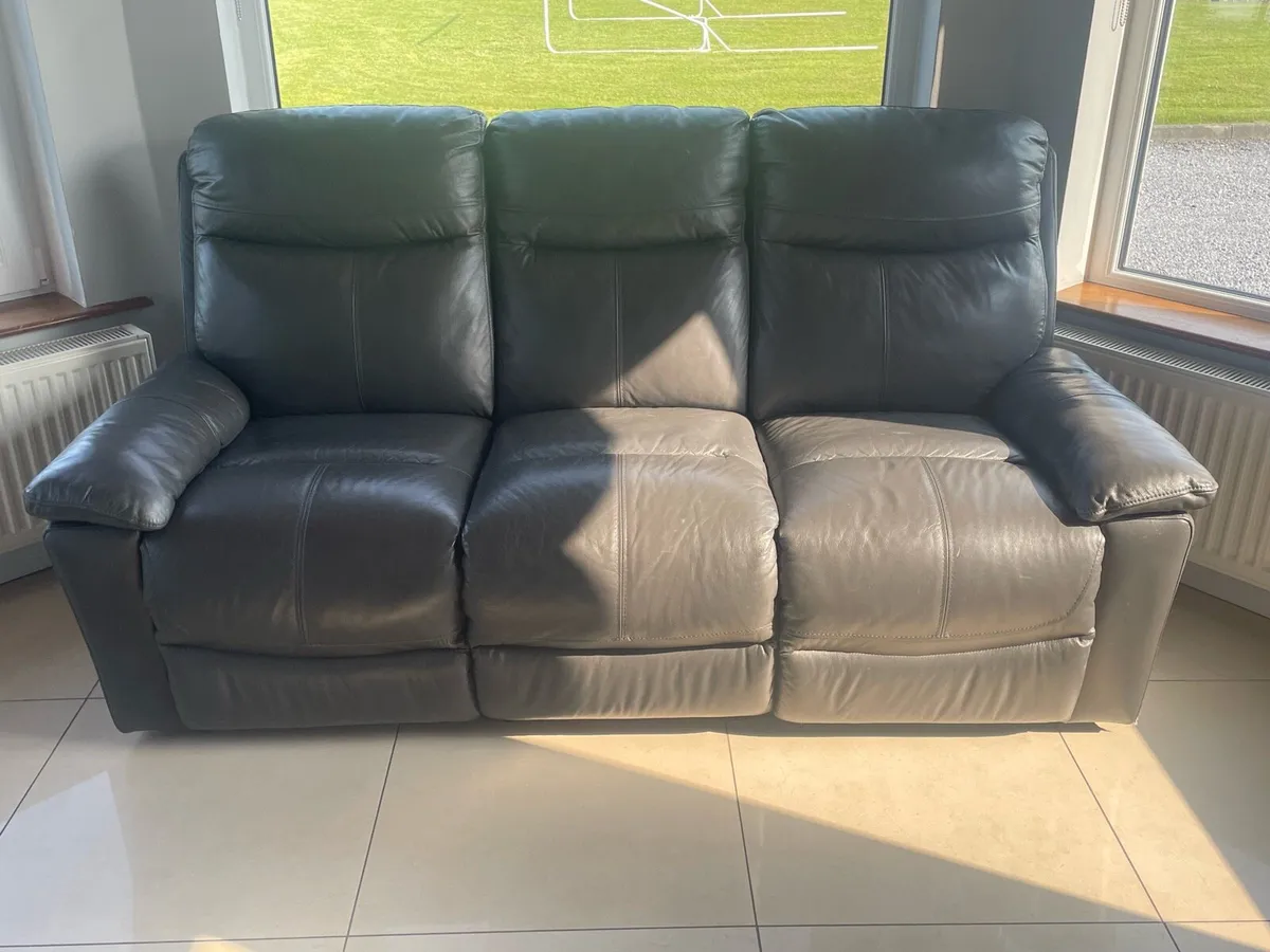 3 Seater Couch - Image 4