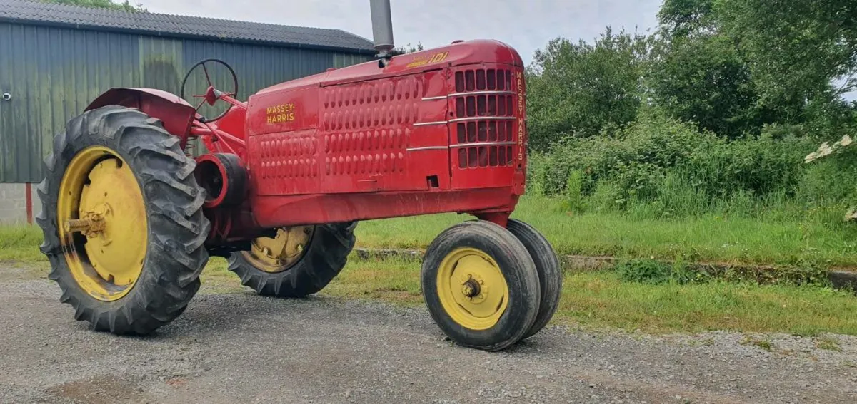 1939 Massey Harris 101 Super - Image 2