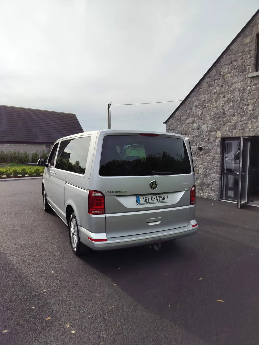 VW Caravelle - Image 4