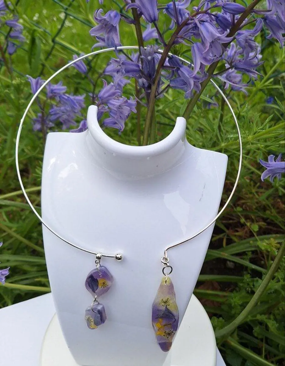 Handmade Botanical Jewelry with 3 Pendants - Image 1