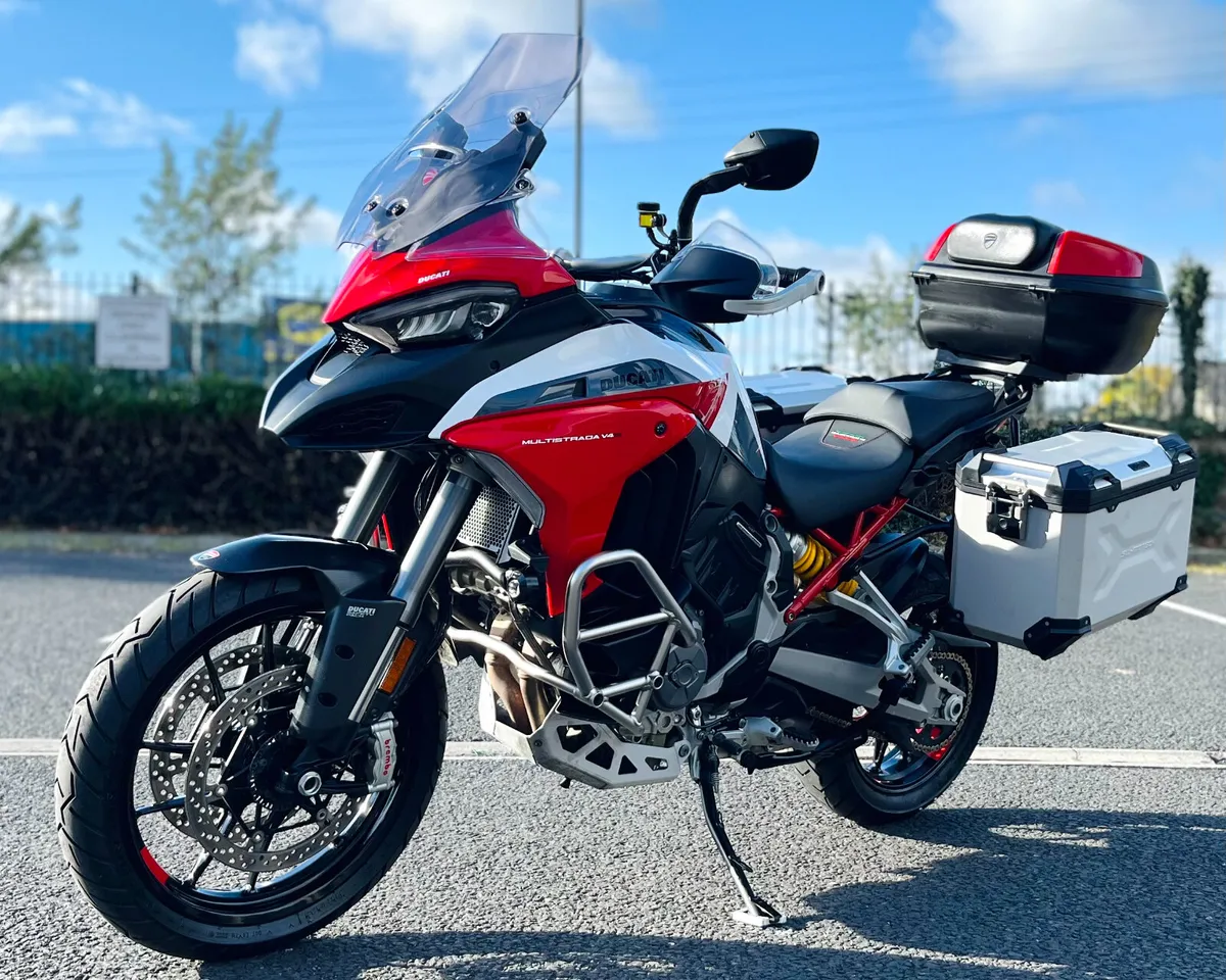DUCATI MULTISTRADA V4 S PERFORMANCE + EXTRAS - Image 4