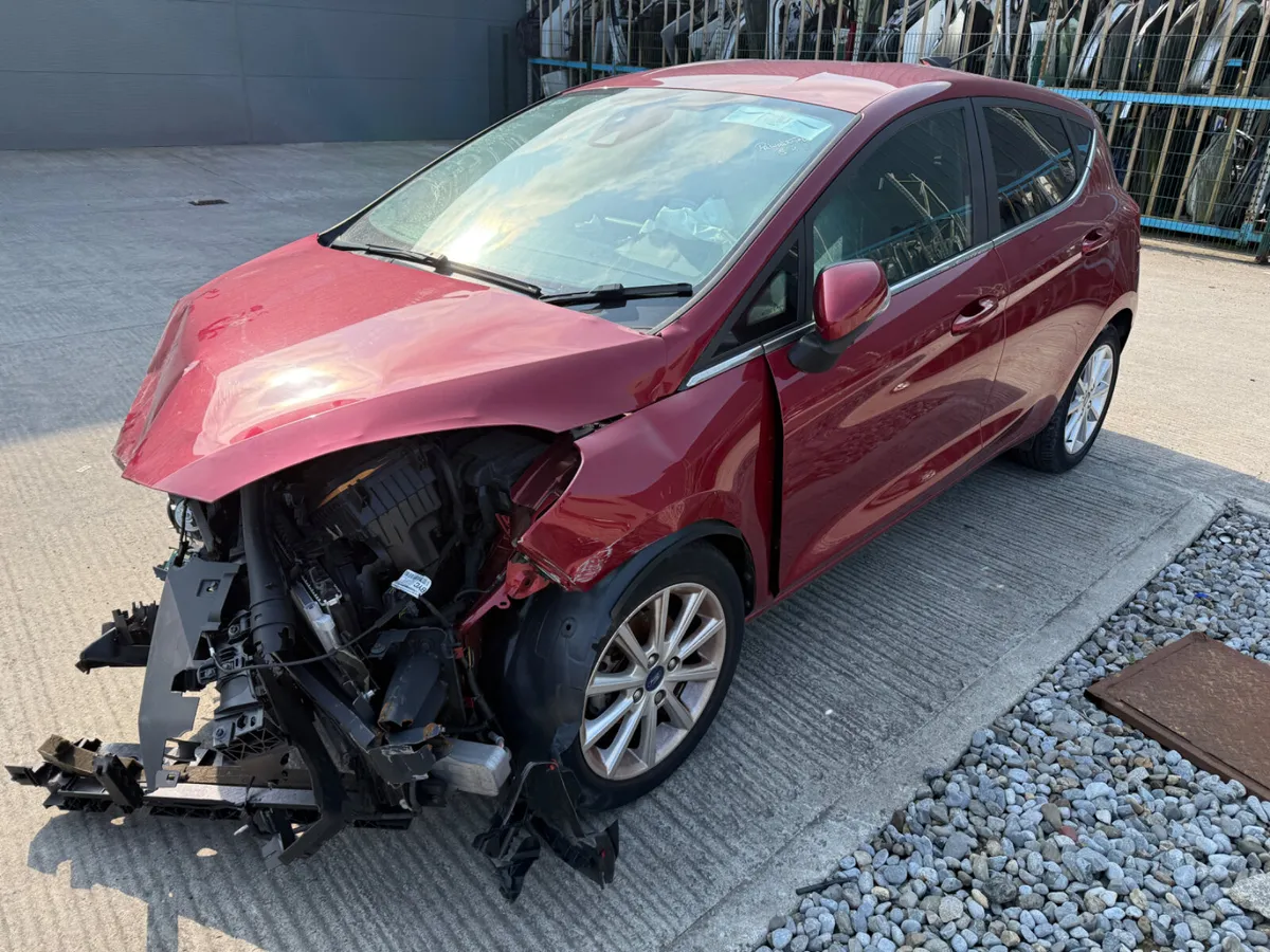 2020 FORD FIESTA AUTO - ONLY 11000KM - Image 2