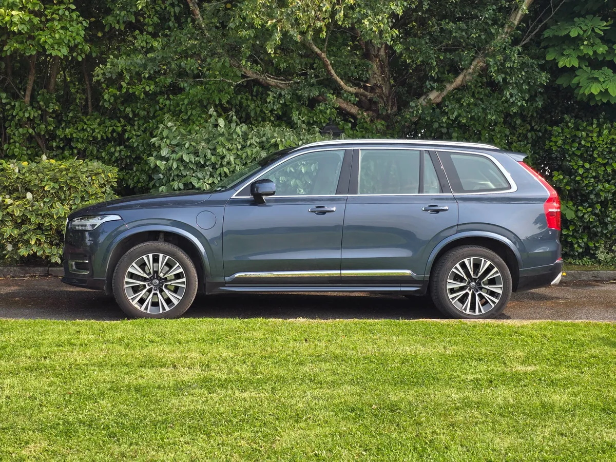 2020 Volvo XC90 PHEV T8 Inscription - Image 4