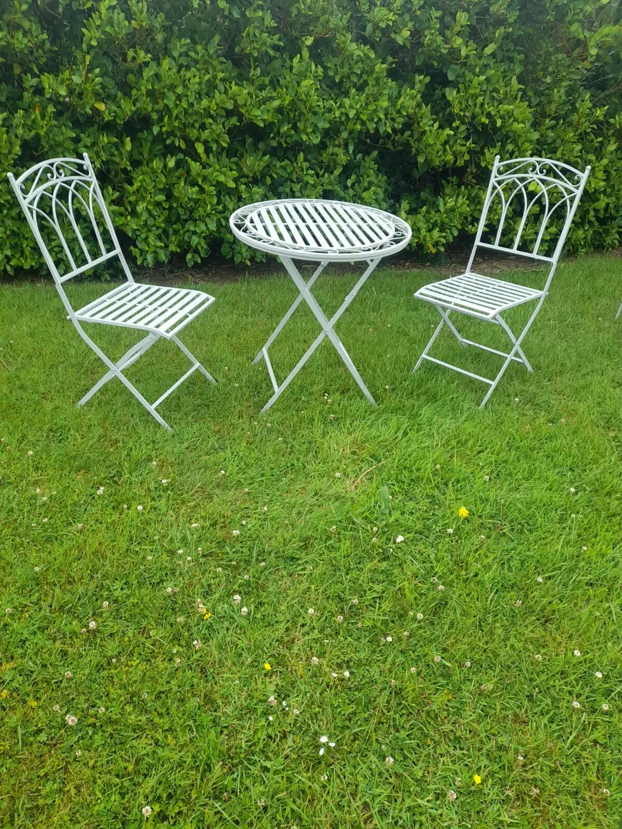 Garden furniture - Image 2