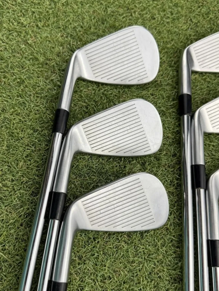 TAYLORMADE P790 2017 IRONS / 4-PW / REGULAR - Image 4