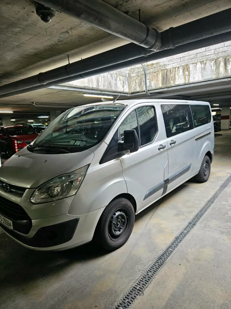 Ford Transit Custom 9 Seater - Image 3