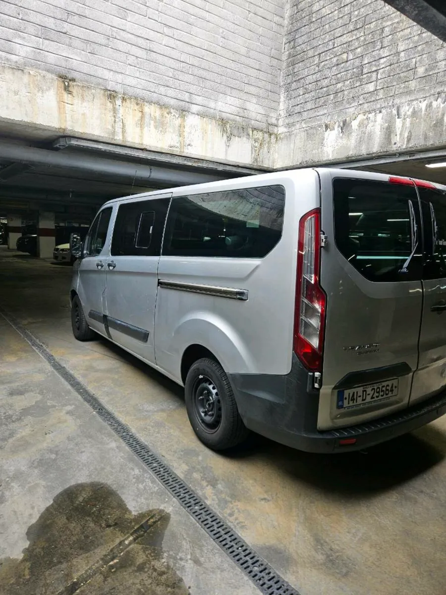 Ford Transit Custom 9 Seater - Image 4
