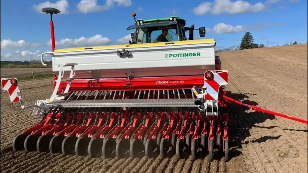 New Pottinger 4 meter one pass       (GPS special) - Image 1