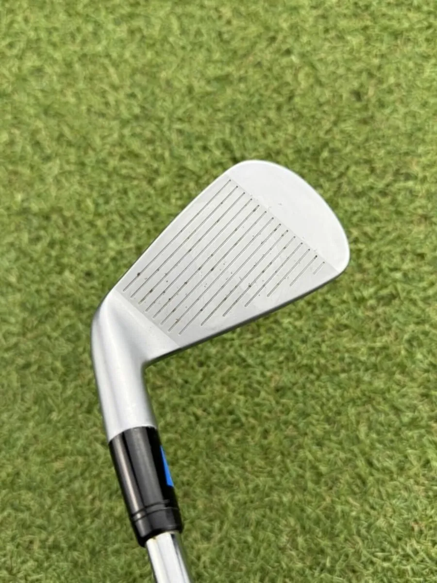 TAYLORMADE P790 2021 DEMO #7 IRON 30.5° / STIFF - Image 3