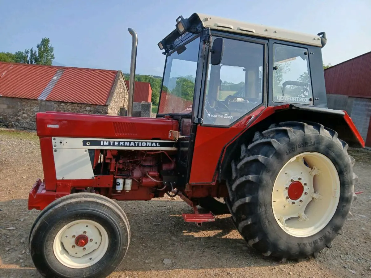 International  844s - Image 4
