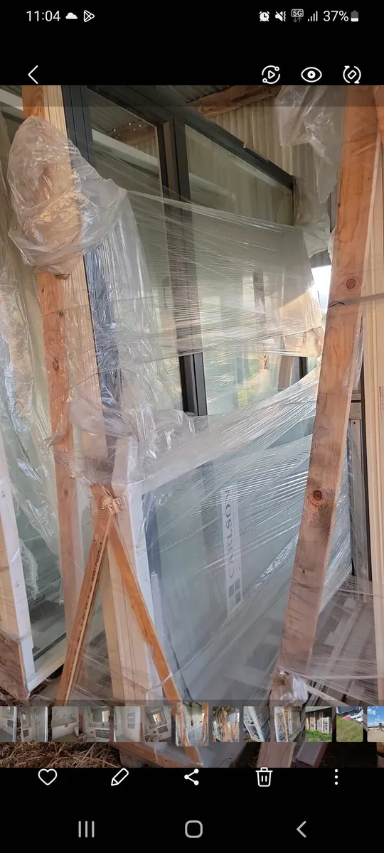 Patio doors and windows - Image 2