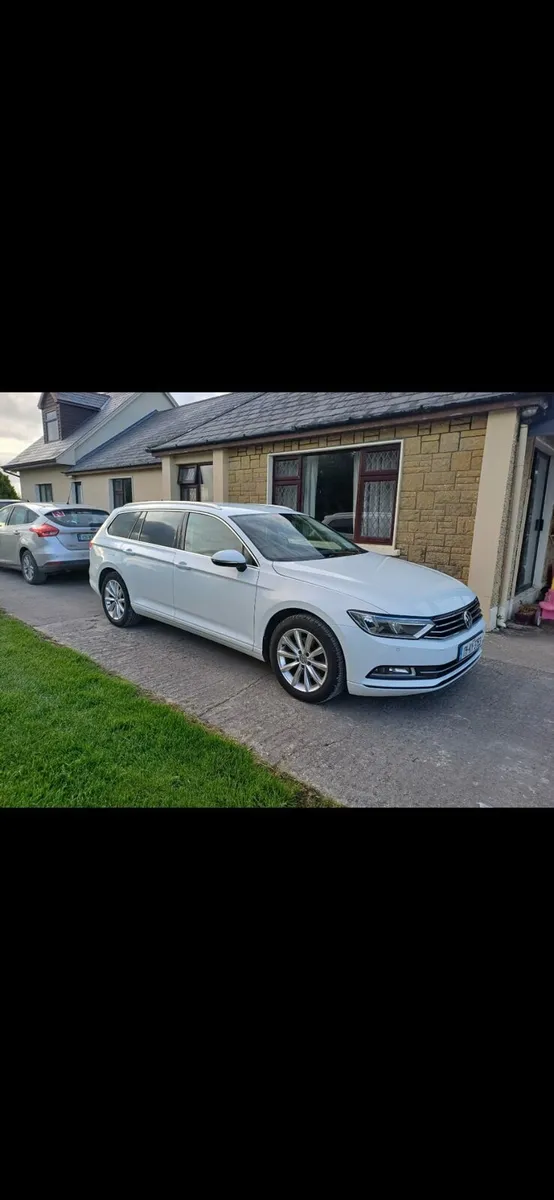 Volkswagen Passat Estate 2017 - Image 1