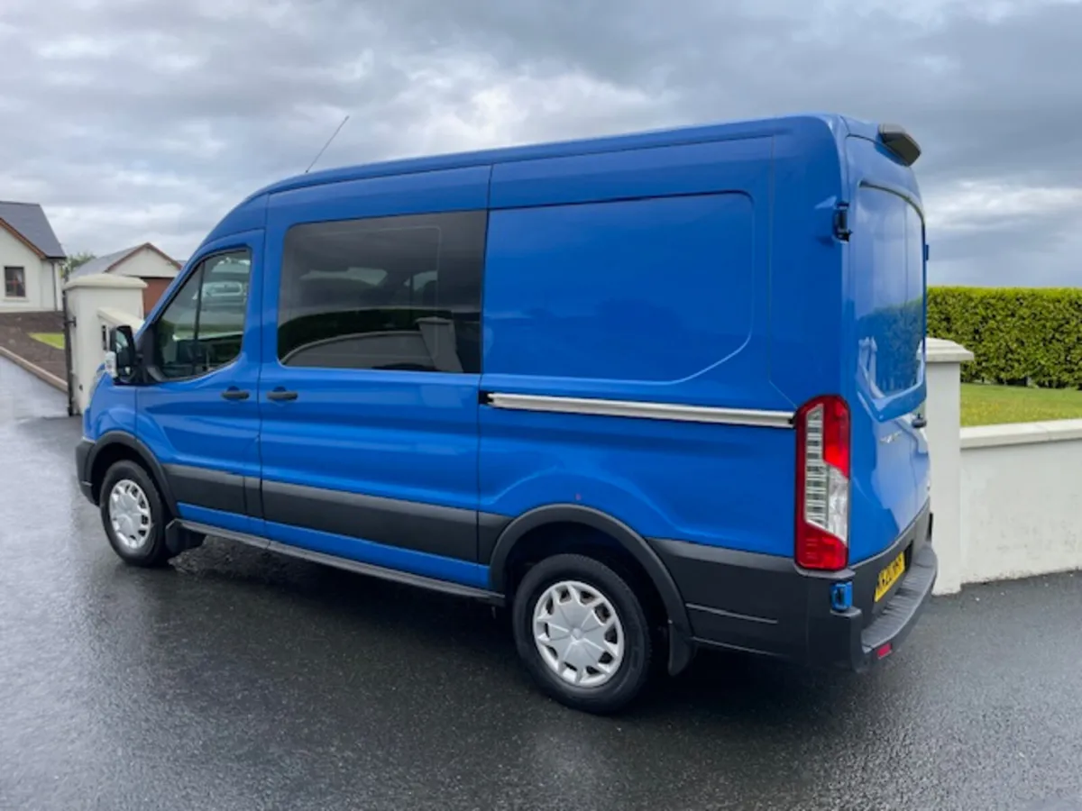 Ford Transit 350 170 ps 6 Seater - Image 2