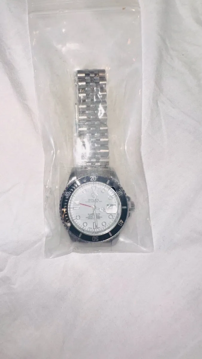 Mens watch - Image 2