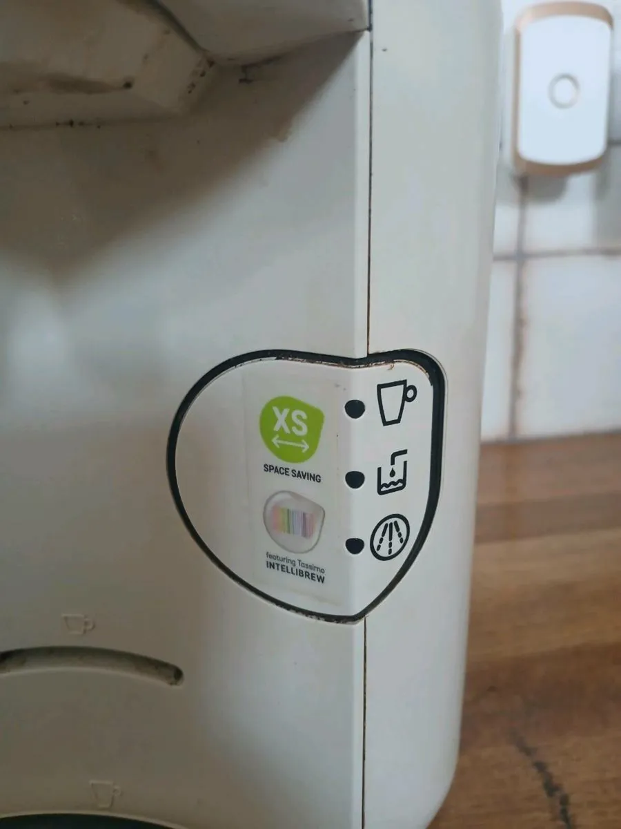 Bosch Tassimo Pod coffee machine - Image 4