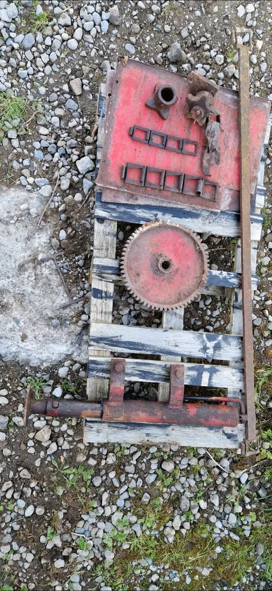 Parts for JF Dung Spreader - Image 3