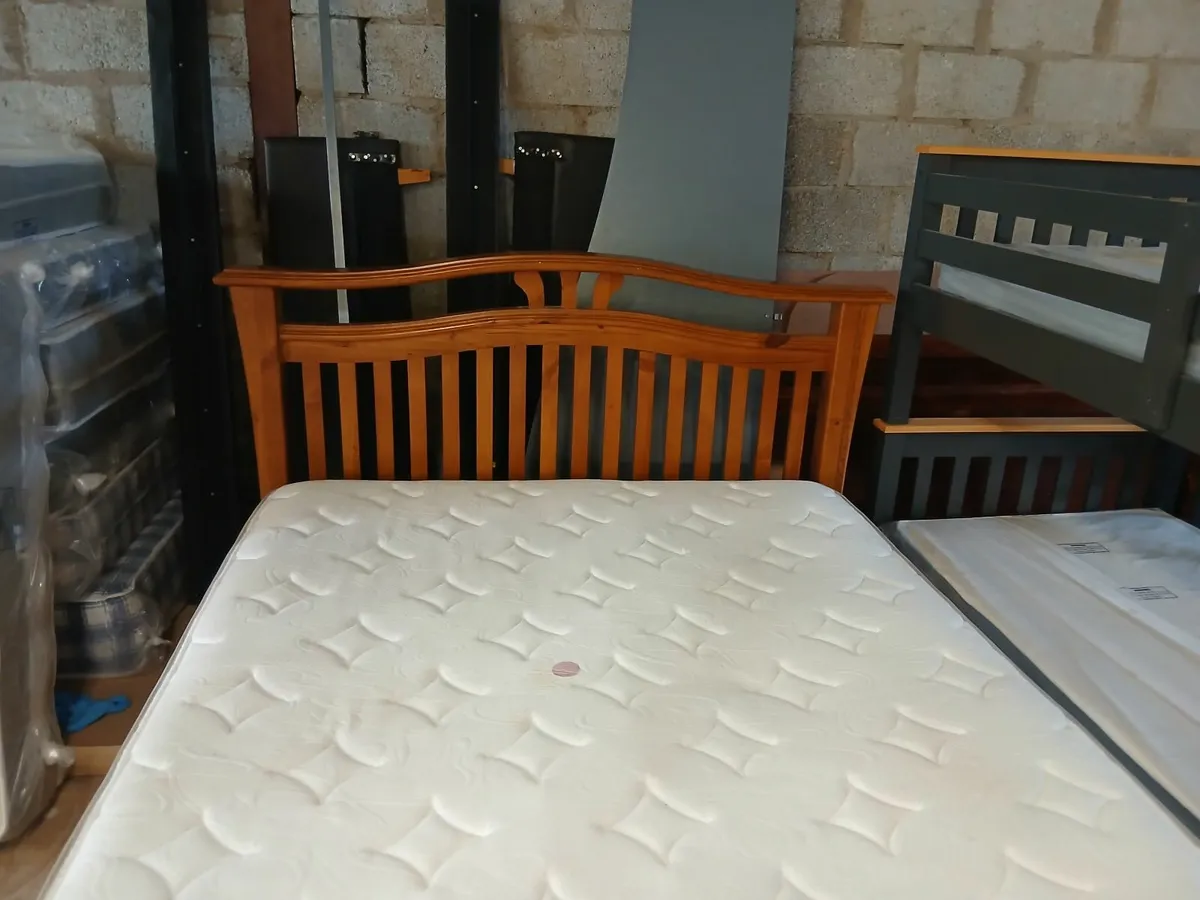 Bed - Image 2